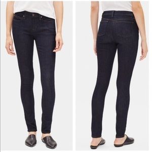 NWOT Eileen Fisher Organic Cotton skinny jeans